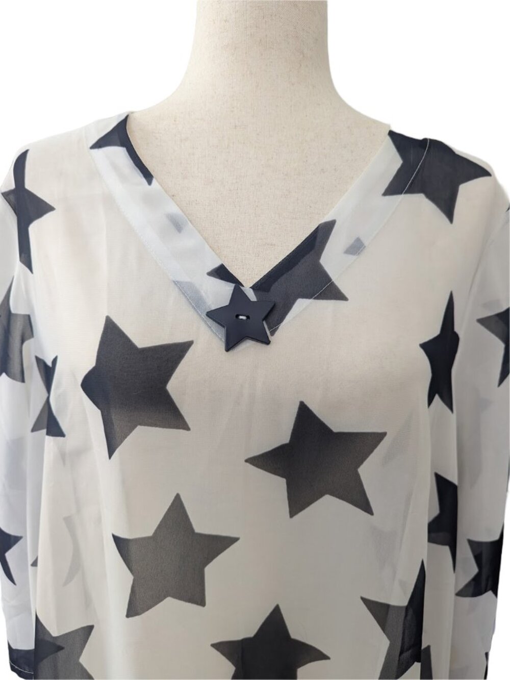 NWT Indigo Soul Sheer Star Pattern V-neck Tunic - Picture 2 of 11
